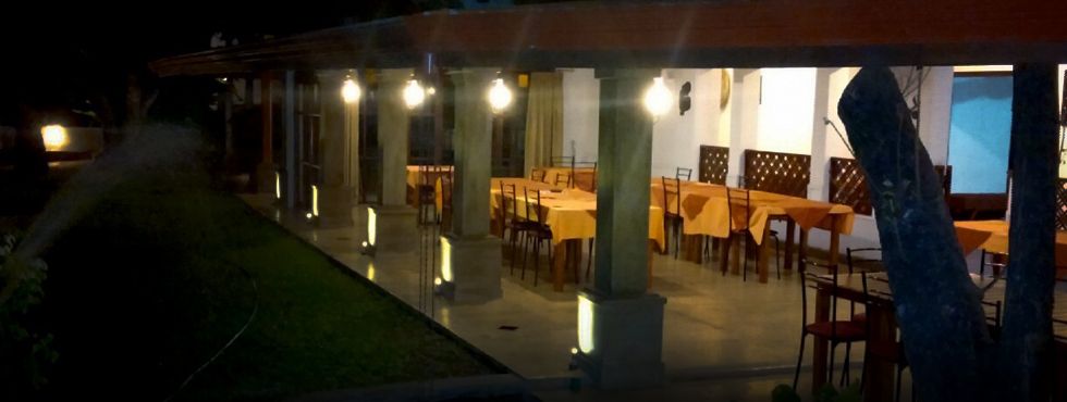 Hotel Mahagedara Photo 9